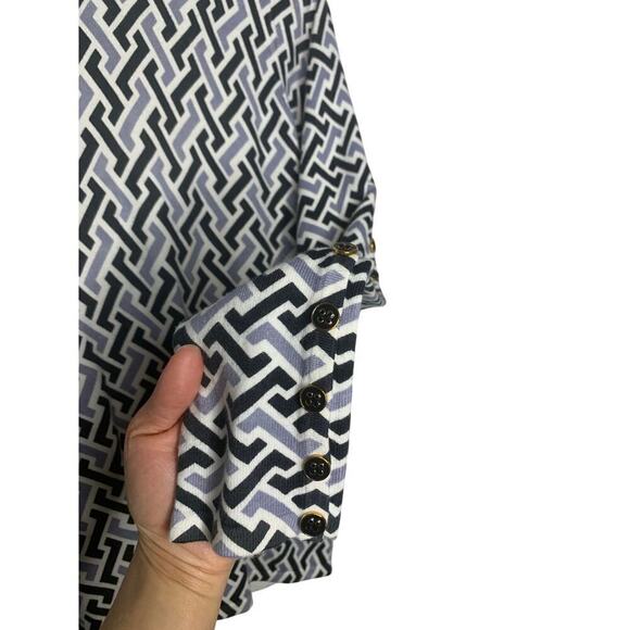 NWOT J. McLaughlin Printed Button Detailed Sleeve Lightweight Sweater Top - Picture 3 of 6